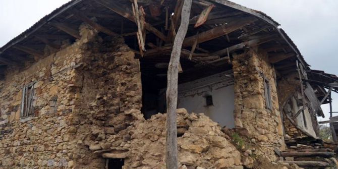 Selendi’de Deprem Korkusu Devam Ediyor