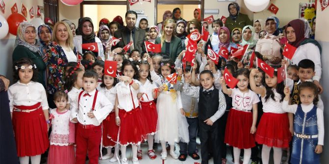 Şehitkamilli Minik Öğrencilerin 23 Nisan Coşkusu