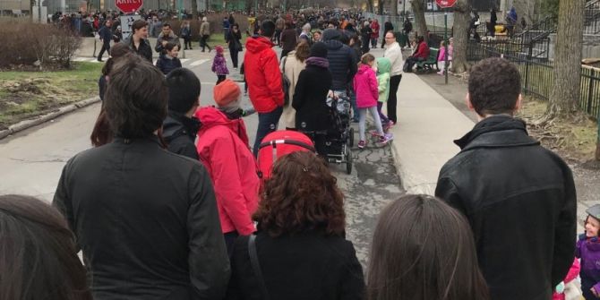 Kanada’daki Fransız Seçmenler 1.5 Kilometrelik Kuyruk Oluşturdu