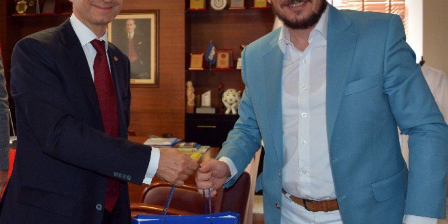 Makedonya Büyükelçisi Mucunski’den Ayto’ya Ziyaret