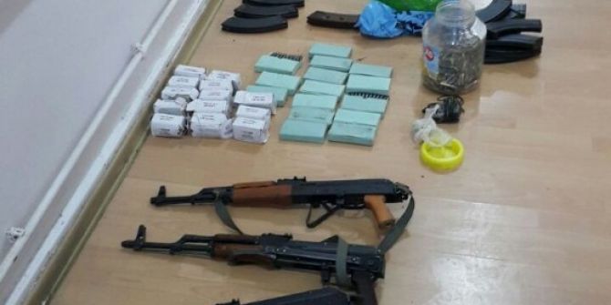 Kızıltepe’de Pkk’ya Ait Silah Ve Mühimmat Ele Geçirildi