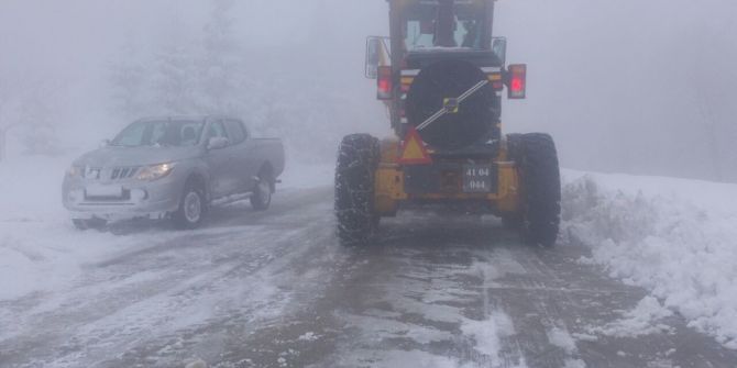 Büyükşehir Kar Timi Yolları Sürekli Açık Tuttu