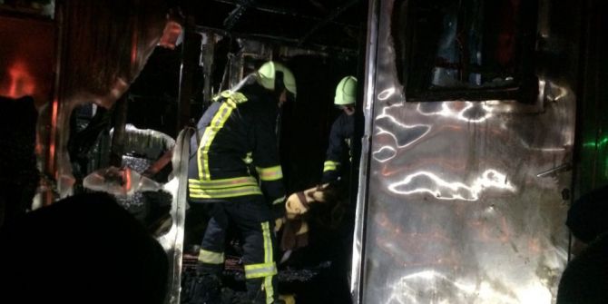 İşçilerin Kaldığı Konteynırda Yangın: 1 Ölü, 2 Yaralı