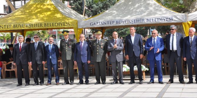 İslahiye’de 23 Nisan Şehit Nedeniyle Buruk Kutlandı