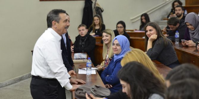 Başkan Ataç Üniversitelilerle Derse Katıldı