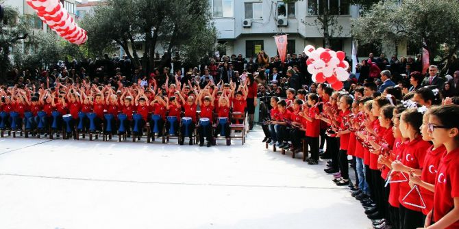 155 Öğrenci Tek Ses 23 Nisan’ı Kutladı