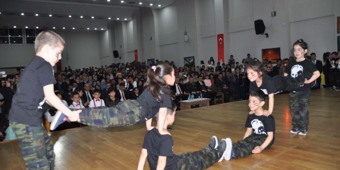 Muş’ta 23 Nisan Coşkusu