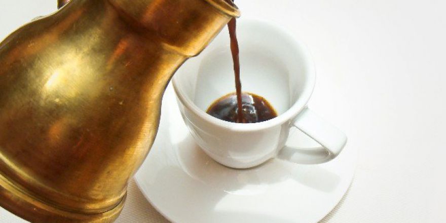 Kanserle Savaşmak İçin Türk Kahvesi İçin