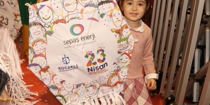 Sepaş Enerji’nin Uçurtma Hediyesi, Çocukları Sevindirdi