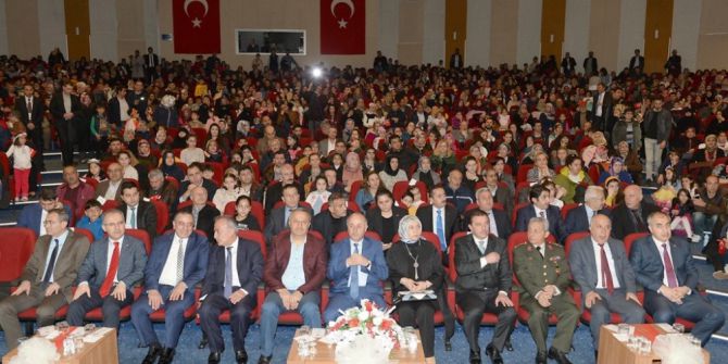 Erzurum’da 23 Nisan Coşkusu
