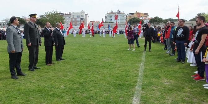 Burhaniye’ De 23 Nisan Coşkusu