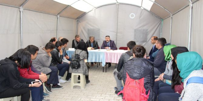 Seydişehir Kitap Günlerinde Yazarlardan Söyleşi