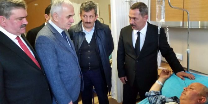 Ak Parti Genel Başkan Yardımcısı Kaya, Midibüs Kazasında Yaralananları Ziyaret Etti