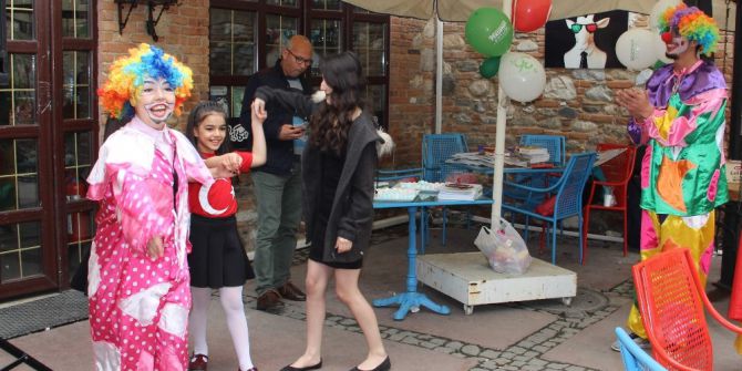 Adü’lü Gençler Çocukları 23 Nisan’da Da Sevindirdi