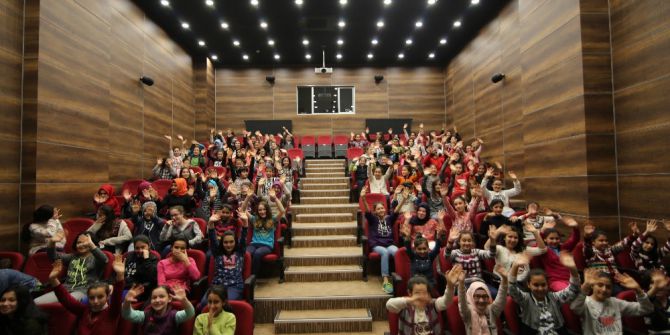 Genç Kaymek Öğrencilerinin Sinema Keyfi