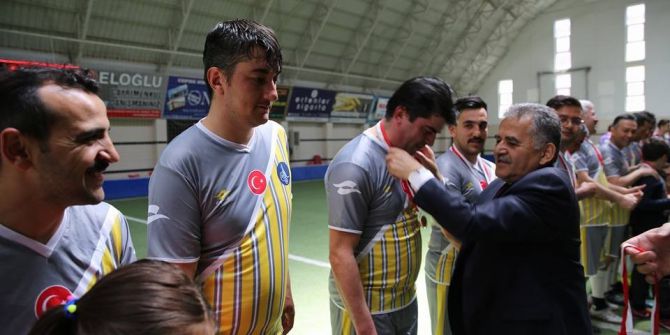 Melikgazi Belediyesi Birimler Arası Futbol Turnuvası Sonra Erdi