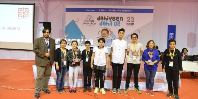 Türkiye Beyin Olimpiyatlarının Şampiyonu İzmit Bilim Ve Sanat Merkezi Oldu