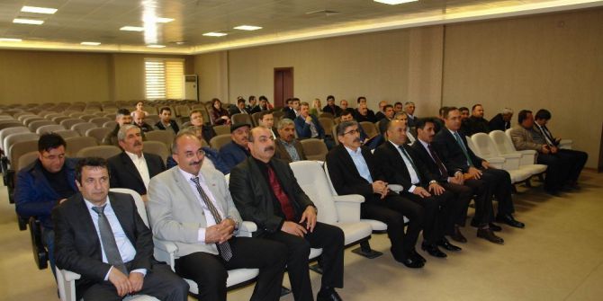 Sivas’ta Genç Çiftçi Projesi Bilgilendirme Toplantısı Yapıldı