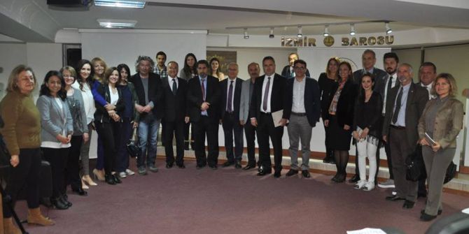 İzmir Barosu Ve Yaşan Üniversitesinden Orta Sempozyum