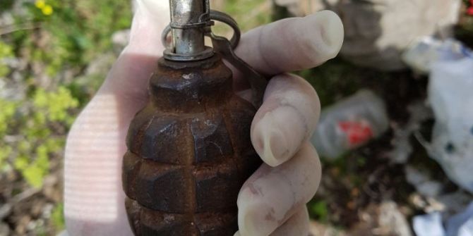 Gercüş’te Pkk’ya Ait El Bombası Ve Yaşam Malzemesi Ele Geçirildi