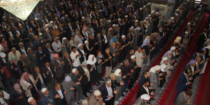 Dergah Camisinde Mevlit Okutuldu