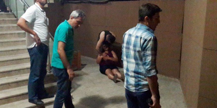 Dost Hayatı Yaşadığı Kadını Bıçakladı