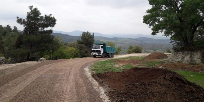 Alifakı Mahallesinde Asfalt Hazırlığı