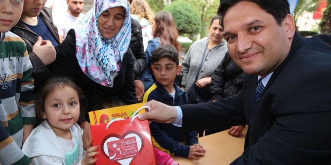 Efeler Belediyesinden Çocuklara 23 Nisan Armağanı