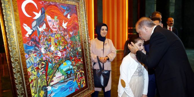 Küçük Dilara’dan Cumhurbaşkanı Erdoğan’a Anlamlı Hediye