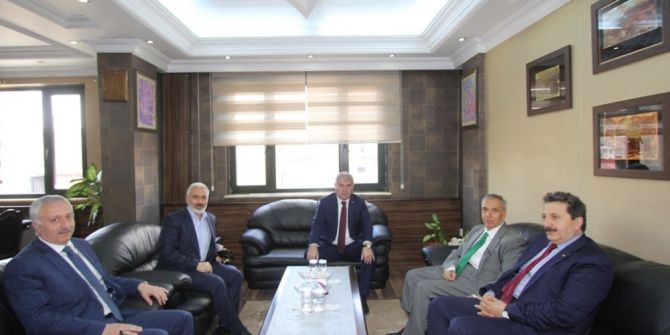 Yavuz Donat’tan Başkan Memiş’e Ziyaret