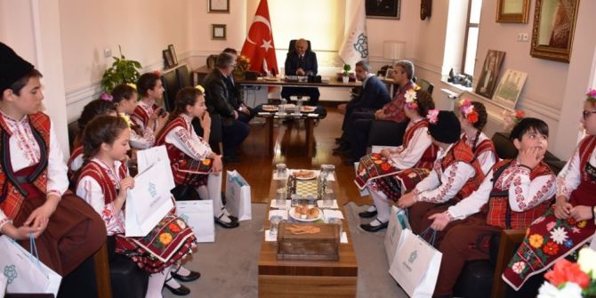 Bulgaristan’daki Kardeş Şehir Pomorie Süleymanpaşa Çocuk Şenliğinde