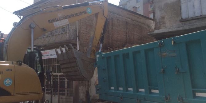 Tarihi Yapı Gün Yüzüne Çıkıyor