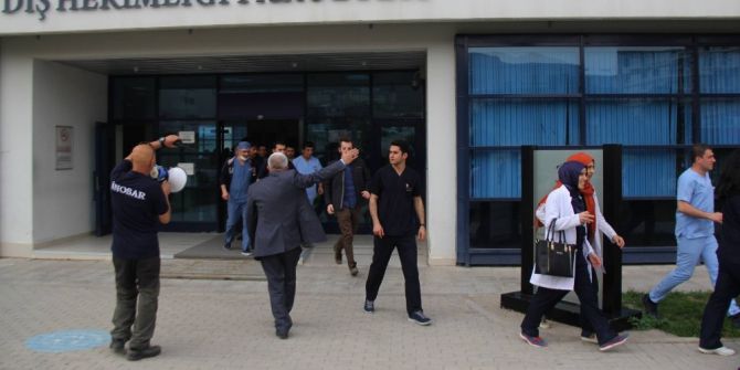 İnönü Üniversitesinde Gerçeğini Aratmayan Deprem Tatbikatı