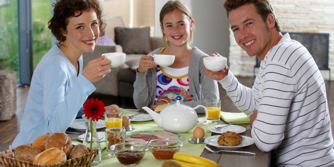 Almanlar Çay İçmeye Başladı