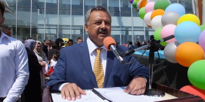 Burhaniye Belediyesi’nden Çocuk Şenliği