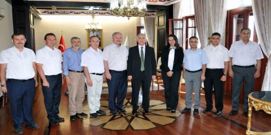 Vali Yıldırım Memur-sen Heyetini Kabul Etti