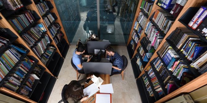 İstanbul 24 Saat Açık Bir Kütüphaneye Daha Kavuştu