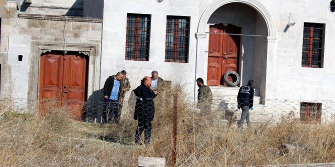 Kayseri’de Şüpheli Ölüm