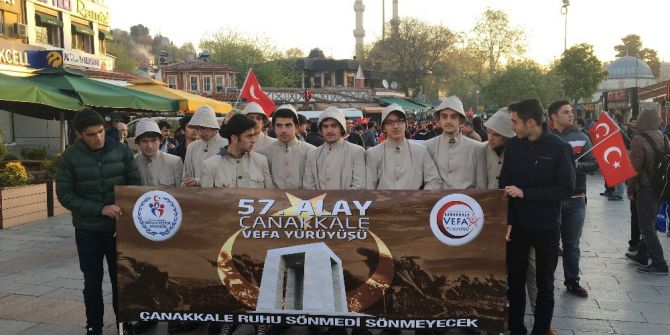 Gençler 57’nci Alay Şehitleri İçin Yürüdü