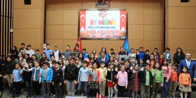 Çocuk Meclisi’nde 23 Nisan Özel Oturumu