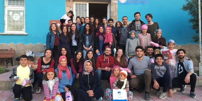 Üniversiteli Gençler Okulu Yeniledi