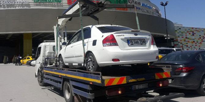 Ankara’da Alışveriş Merkezinde Şüpheli Otomobil Paniği