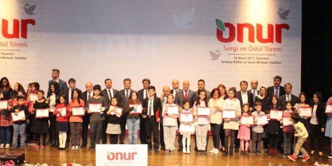 Çocuklar, Hayallerindeki Dünya Barışını Resmettiler