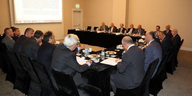 İl İstihdam Ve Mesleki Eğitim Kurulu Vali Kamçı Başkanlığında Toplandı