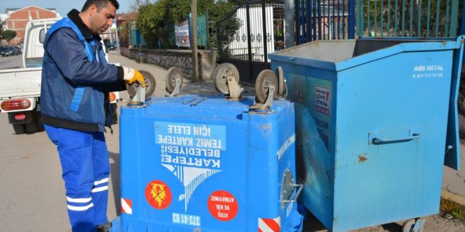 Kartepe’de Konteynerler Bakıma Alındı