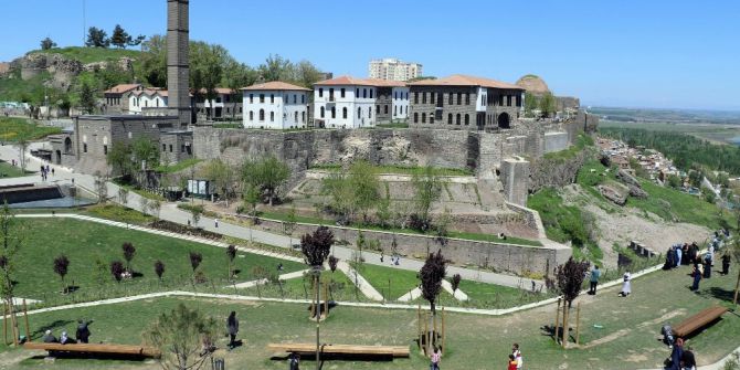 Sur’da Silah Seslerinin Yerini Kuş Cıvıltıları Aldı