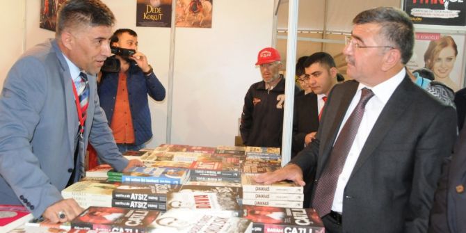 Niğde Belediyesi 2. Kitap Fuarı Açılıyor
