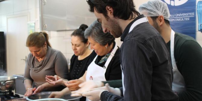Anadolu Üniversitesi Turizm Fakültesi’nde Gaziantep Mutfağından “Yuvalama”
