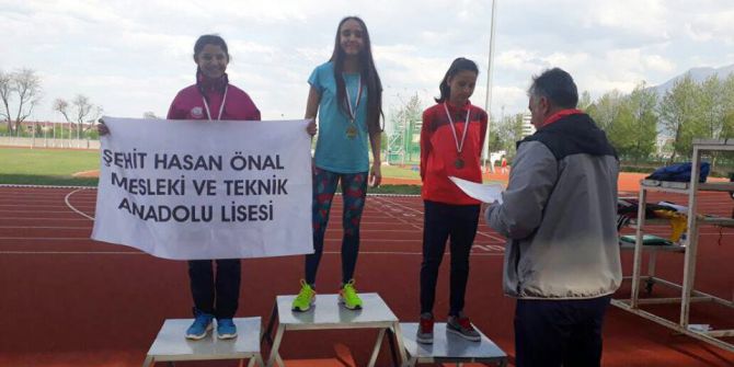 Tekirdağlı Gençler Madalyaya Doymuyor