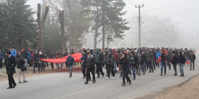 Bolu’da 57. Alay Vefa Yürüyüşü’ne Yüzlerce Kişi Katıldı